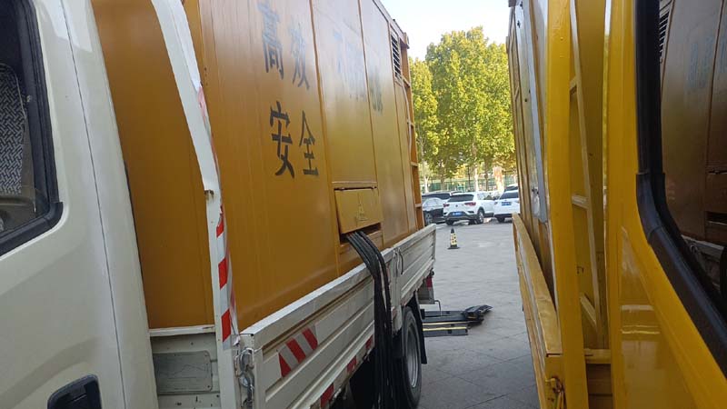 利州如何判断柴油发电机组和UPS电源的切换时间是否符合要求?